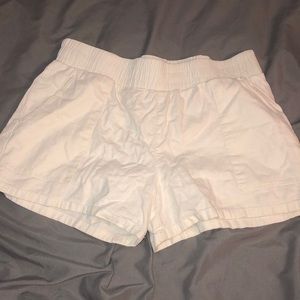 women’s white cotton shorts